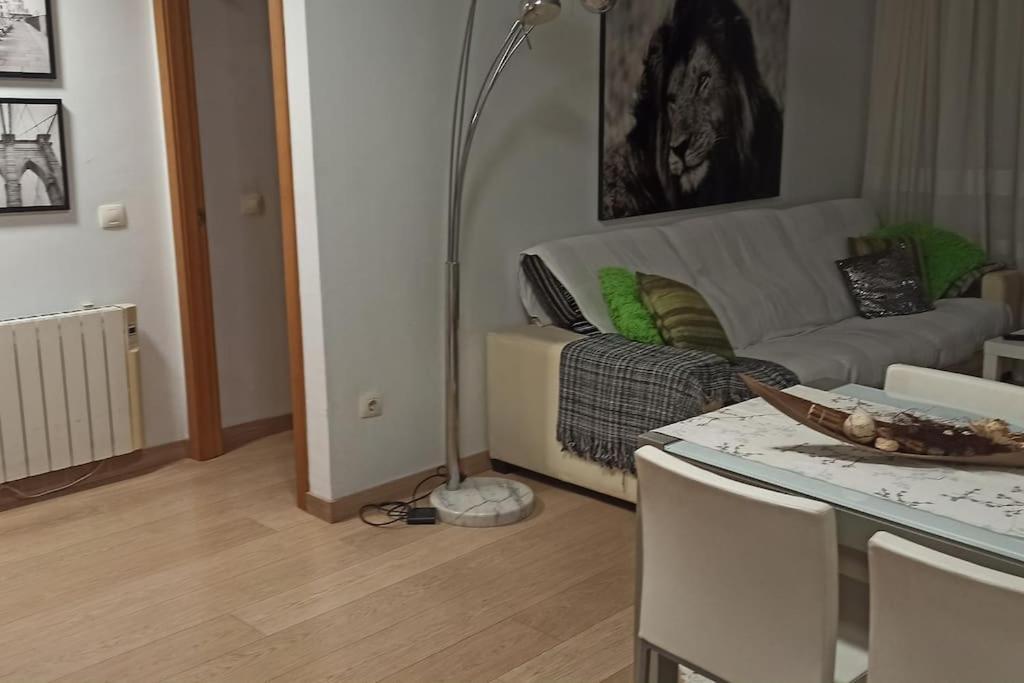 Atico En Paiporta Con 2 Grandes Terrazas Apartamento Valência Exterior foto