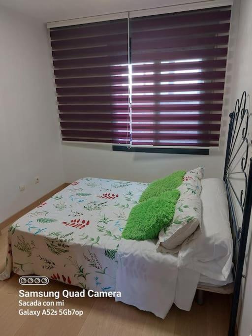 Atico En Paiporta Con 2 Grandes Terrazas Apartamento Valência Exterior foto